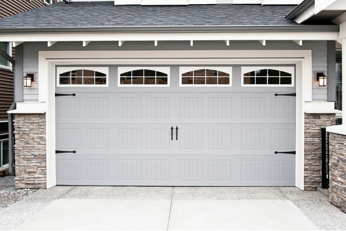 garage door repair services in Hollywood